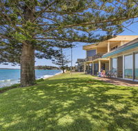 Seaview Cresent 4 - Holiday Find