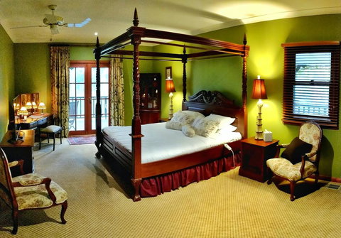 Secret Valley Escape - Holiday Find 1