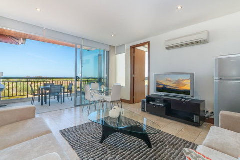 Self Contained 2 Bed Luxury Apartment - Holiday Find 2