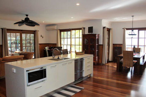 SERENITY - Holiday Find 2