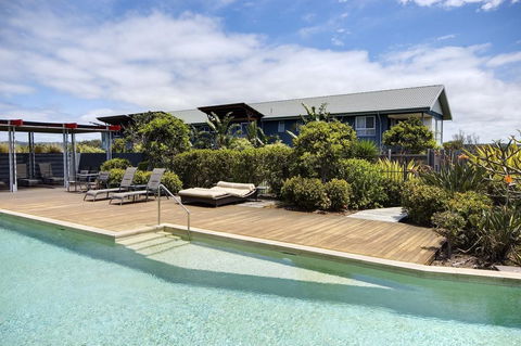 Serenity Diamond Beach (formerly Ramada Resort Diamond Beach) - Holiday Find 1