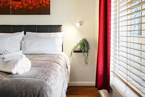 Short Stays Gippsland Trafalgar - Holiday Find 0