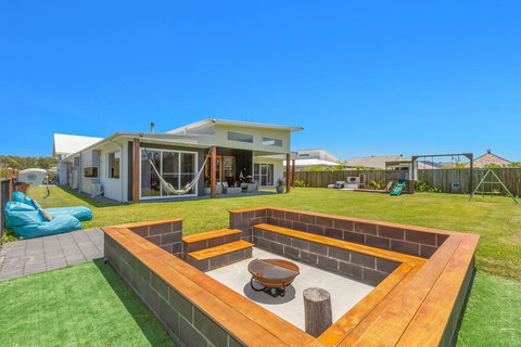 Sienna Rose - Holiday Find 3