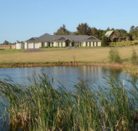 Silver Springs Estate 4br house  6br house with Wifi Pool. Fireplace Views Olives and Space - Holiday Find