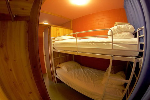 Snow Ski Apartments 18 - Holiday Find 2