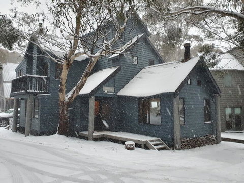 SNOWED INN Apartment - Holiday Find 0