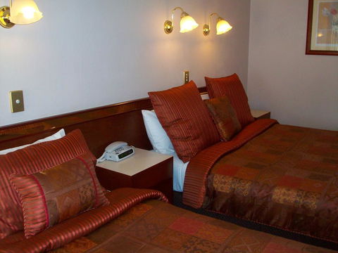 Southern Comfort Motor Inn - Holiday Find 2