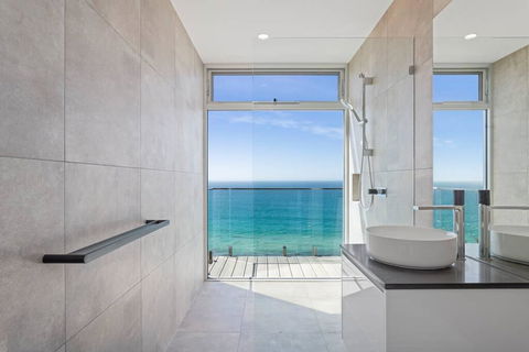 Southpoint -Brand New Home, Oceanfront Views - Holiday Find 1