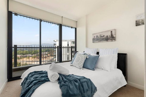 Spacious Luxury 3Br Top Location , WiFi, Gym, Pool - Holiday Find 2