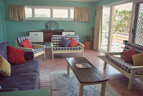 SPARKLING WATERS, UNIT 1 - Holiday Find 1
