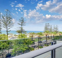 SPIN13- ESCAPE TO MOOLOOLABA - Holiday Find