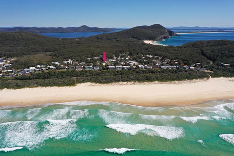 SPINNAKER 2 - Holiday Find 0