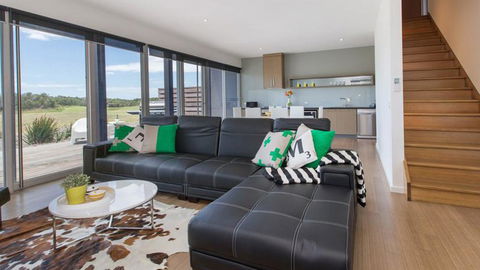 ST ANDREWS BEACH APARTMENT 4.01 - Holiday Find 0