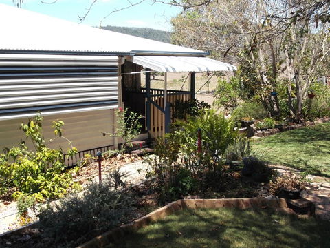 Staple House Bed And Breakfast - Holiday Find 0