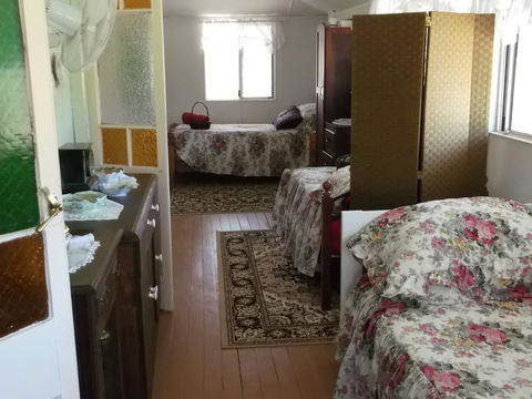 Staple House Bed And Breakfast - Holiday Find 3