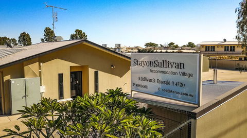 Stay On Sullivan - Holiday Find 0