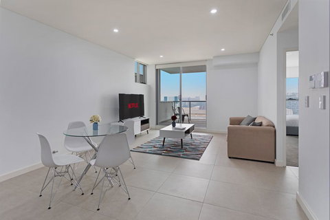 STAY&CO Mascot Station - Holiday Find 0