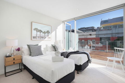 StayCentral On Oxford Penthouse - Holiday Find 3