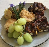 Stephanies Country Cottages - Holiday Find