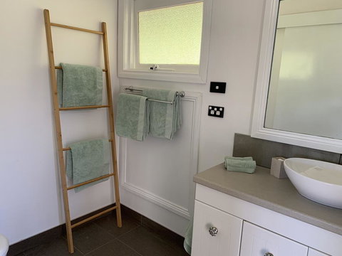 Stephanies Country Cottages - Holiday Find 3