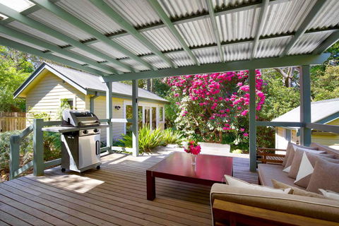 Stonewall Cottage And Studio - Holiday Find 0