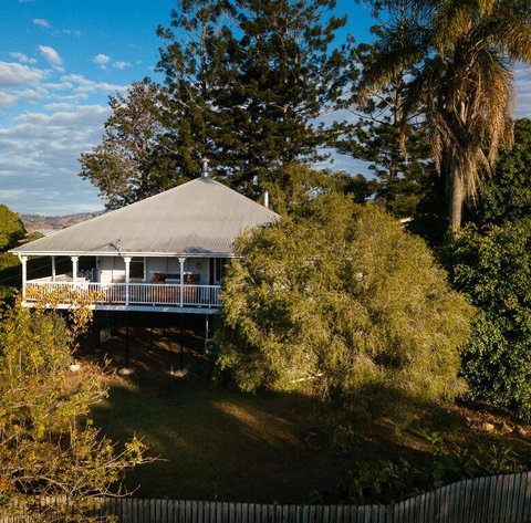 Stunning Queenslander - Holiday Find 0