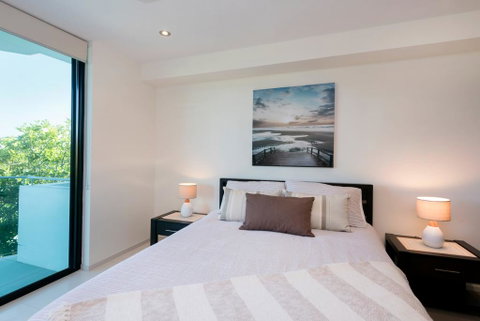 Stylish Beach Side Apartment - Unit 5 - 33 Lorikeet Drive - Holiday Find 3
