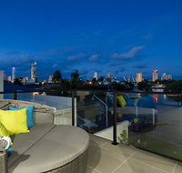 Sublime  Broadbeach - Holiday Find