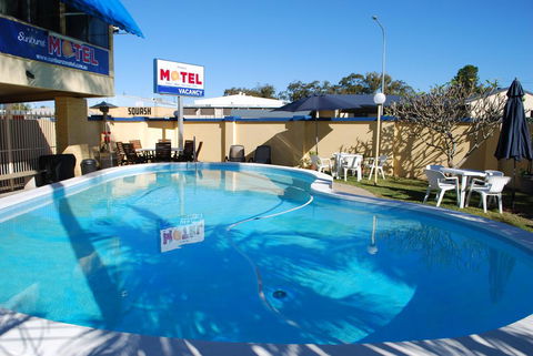 Sunburst Motel - Holiday Find 0
