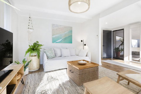 SUNKISSED - MORNINGTON - Holiday Find 2