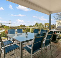 Sunrise at Smiths Beach - Holiday Find