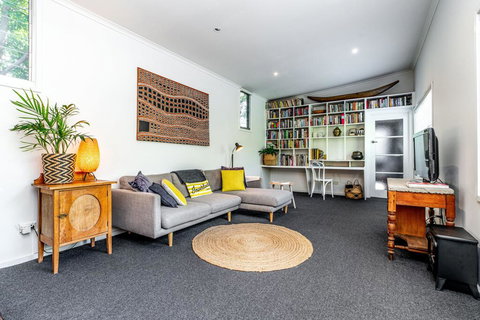 SUNSET BEACH SHACK On SURF - Holiday Find 0