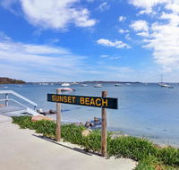 Sunset Court Unit 1/3 Resthaven Avenue - Holiday Find