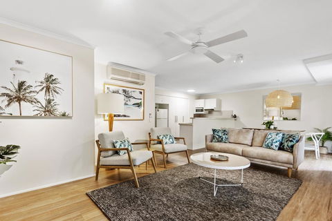 Sunset Cove Noosa - Holiday Find 0