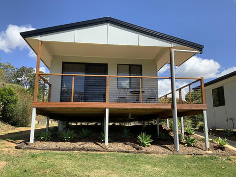 Sunshine Coast Retreat - Holiday Find 3