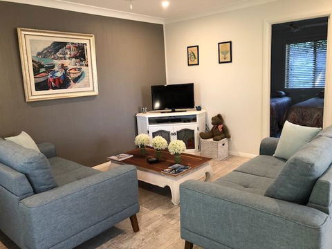 Sunshine Coast Tropical Getaway - Holiday Find 0