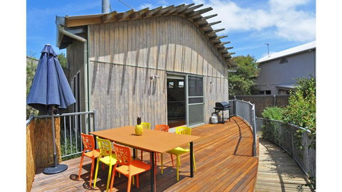 SURF SOUNDS - Holiday Find 0