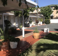 Surf Street Motel - Holiday Find