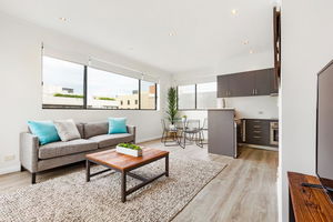Surry Hills Modern Self-Contained One-Bedroom Apartment (19 FOV)