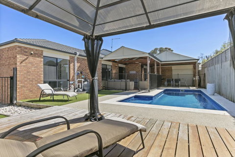 SWEETLANDS SANCTUARY - MT MARTHA - Holiday Find 1