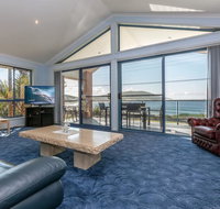 Tah Villa 1/68 Marine Drive