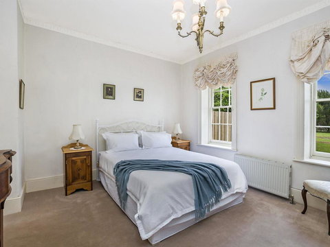 Talara Manor - Holiday Find 3