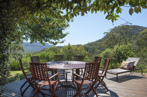 Taliesin - Beautiful 4 Bedroom Home With Amazing Views! - Holiday Find 0