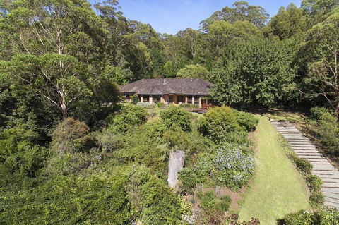 Taliesin - Beautiful 4 Bedroom Home With Amazing Views! - Holiday Find 2