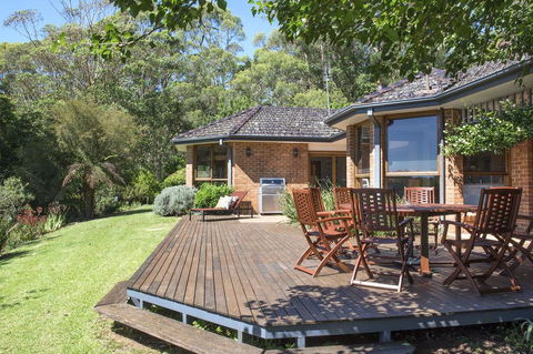 Taliesin - Beautiful 4 Bedroom Home With Amazing Views! - Holiday Find 1