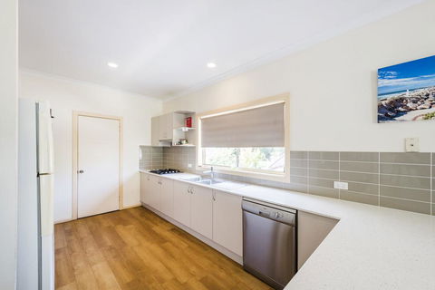 Tarcoola - Holiday Find 3