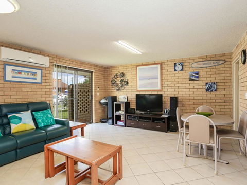 Tee Jays - Sawtell, NSW - Holiday Find 0