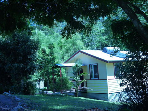 Teretre Cabins Nimbin - Holiday Find 1