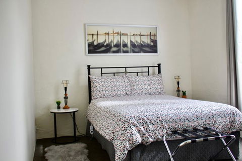The Apartment - Moyston - Holiday Find 1