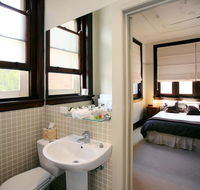 The Bank Guesthouse - Holiday Find